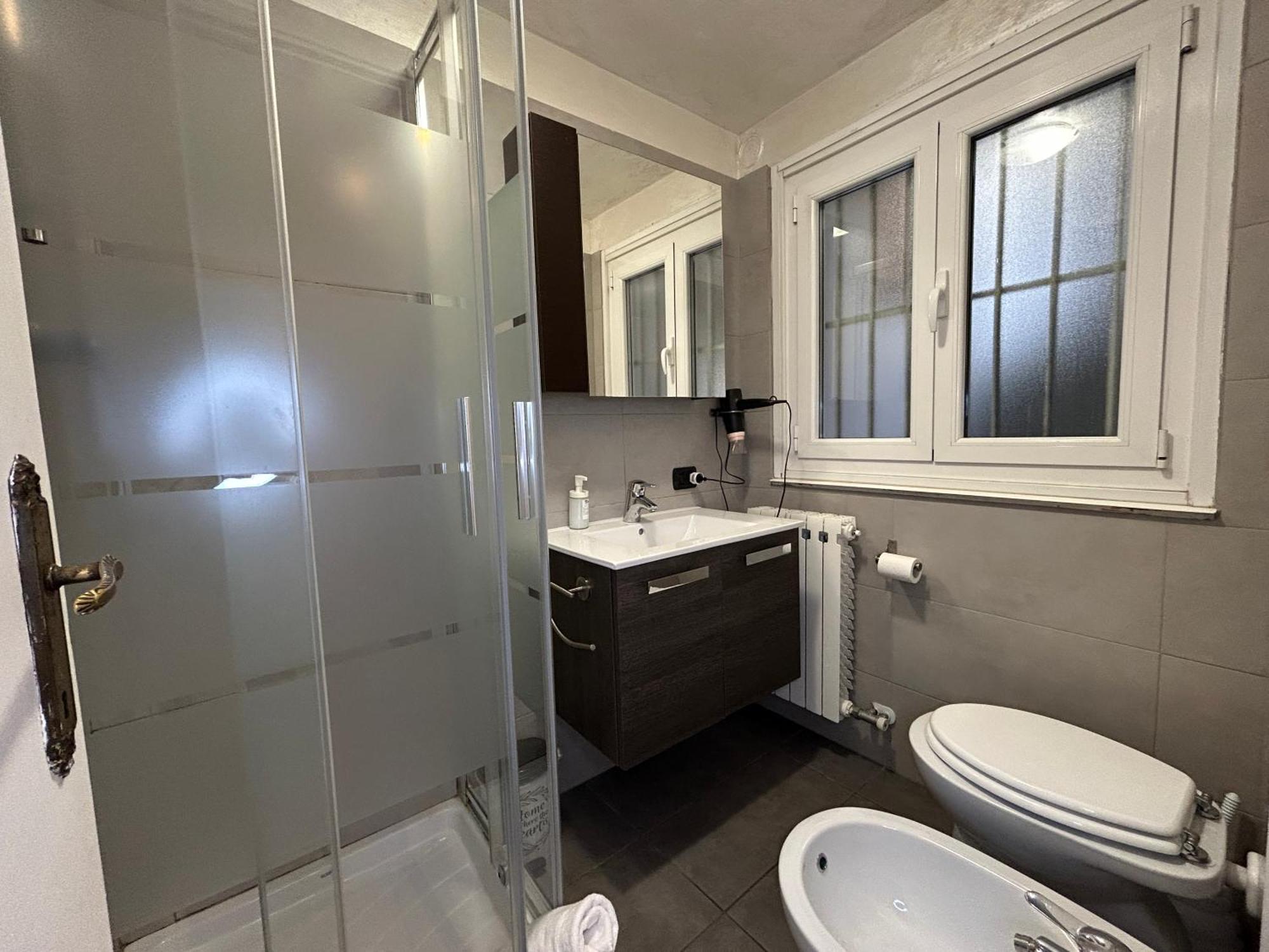 Alessandro 82 - Immobili E Soluzioni Rent Bergame Extérieur photo
